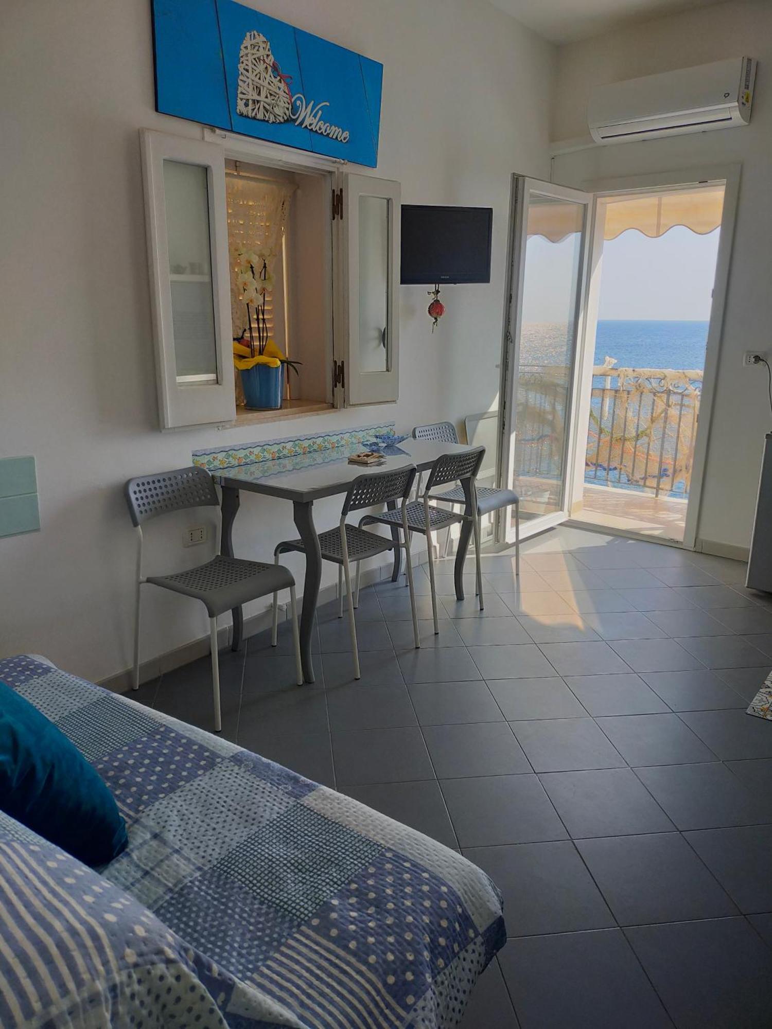 Apartament Casa Adriana Fronte Mare Monopoli Zewnętrze zdjęcie